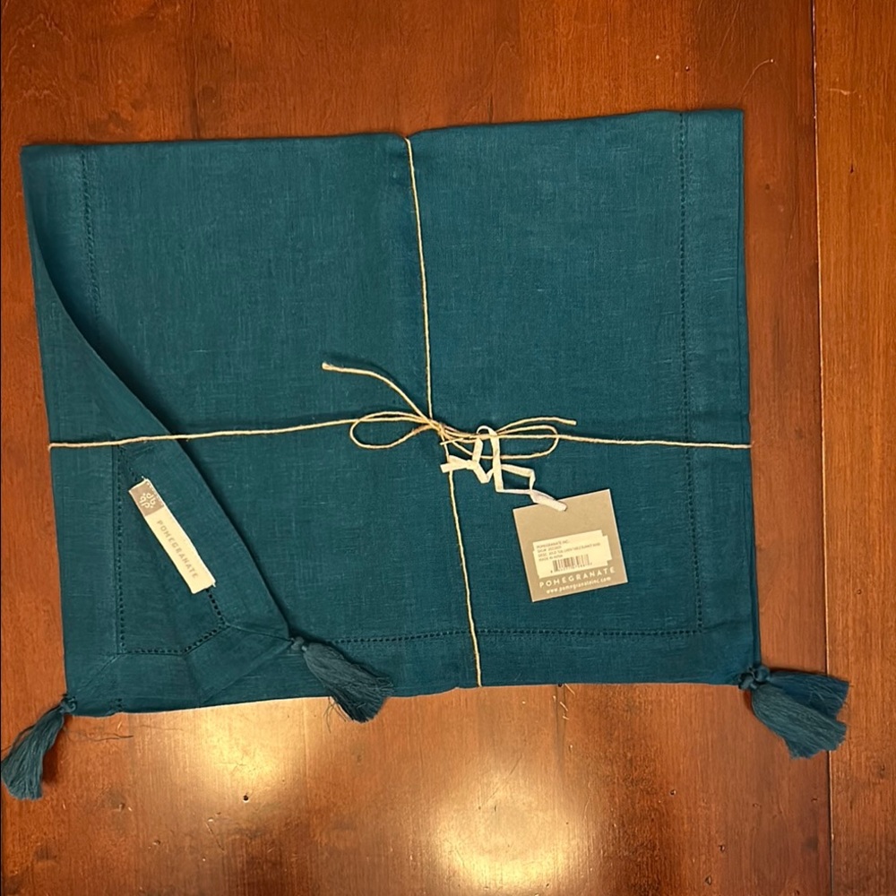 Teal Table Linen